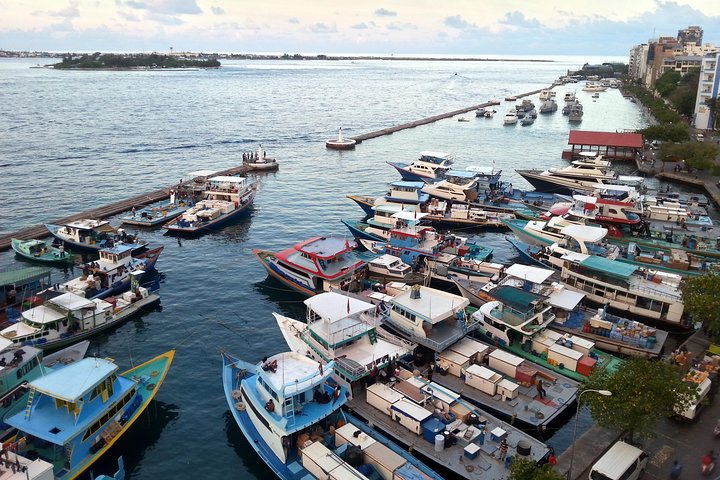Full Day Male' Walking Tour - Image 1