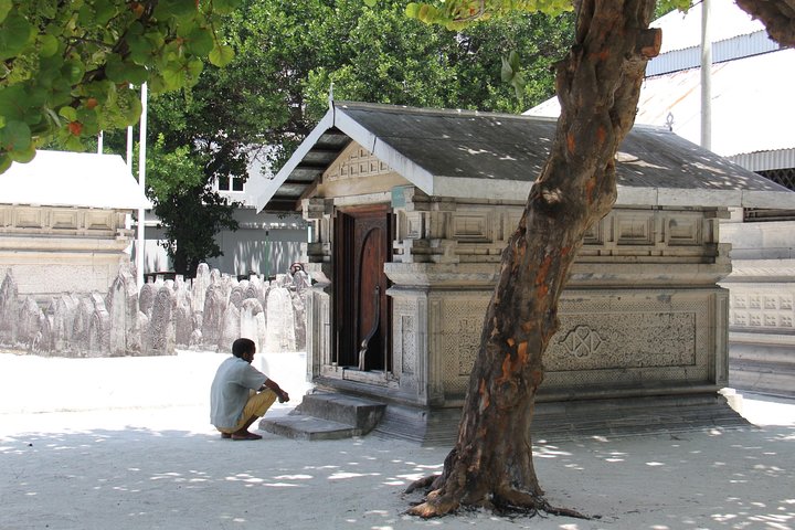 Full Day Male' Walking Tour - Image 2