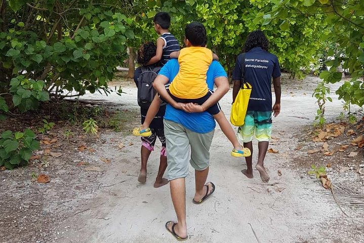 Local Island Day Trip from Hulhumale - Image 5