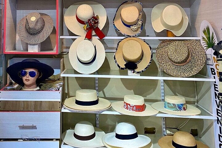 Panama Hat Maker, Artisan goods, Museum, Beachfront local Cuisine. SHORE TOUR - Image 1