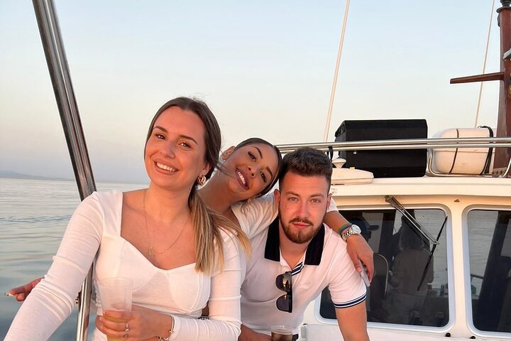 Boat trip through the Bay of Estepona Martingala - Image 2