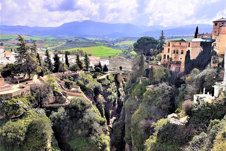 Private tour in Ronda and in Gibraltar from Marbella - Image 4
