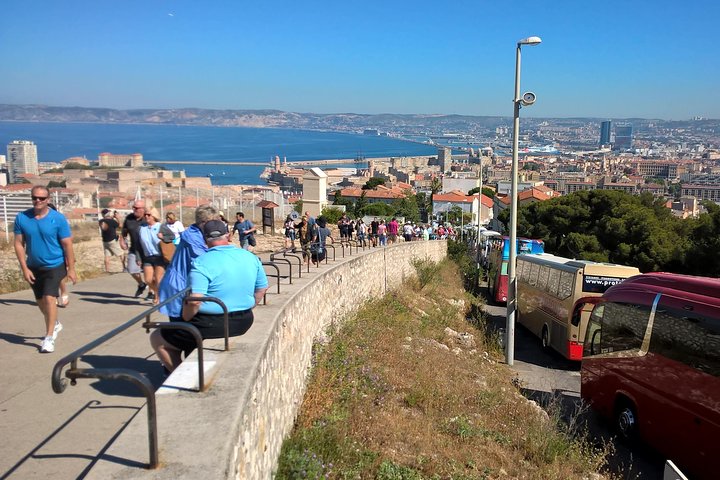 Aix en Provence, Marseille and Cassis Tour - Image 4