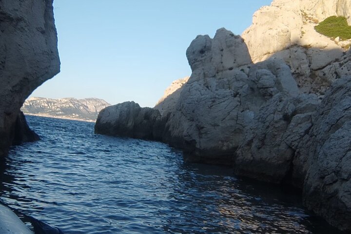 Daytime 13H - 17H Boat cruise on the Archipel & Calanques  - Image 5