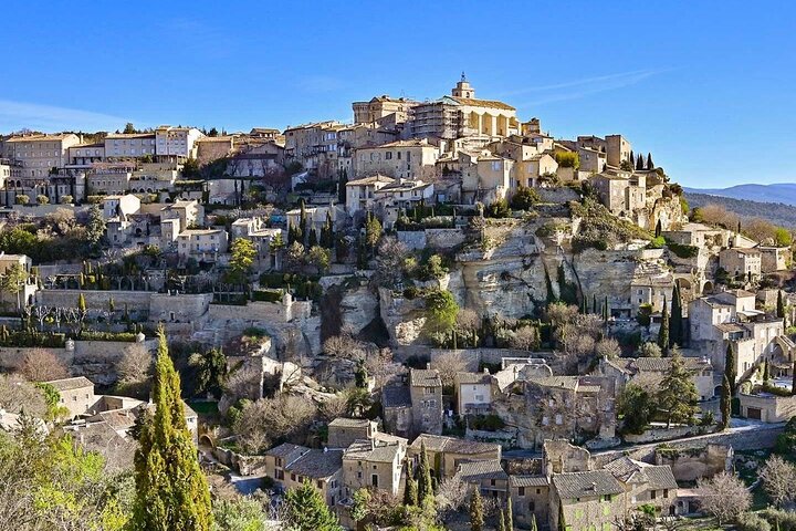 hilltop villages in Luberon-8hours - Image 1