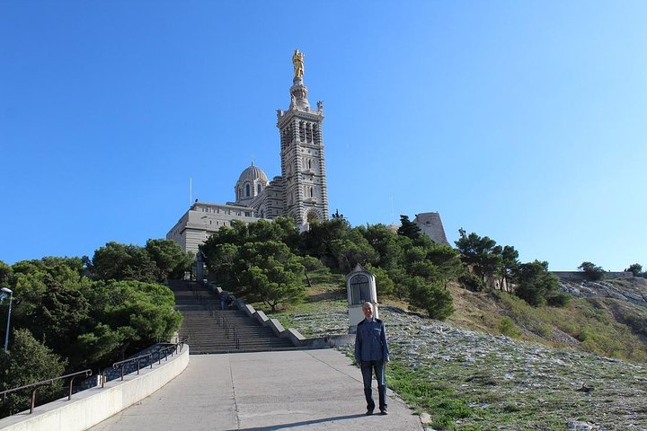Marseille and Cassis Tour - Image 1