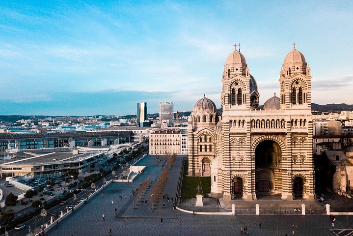 Private 4-hour Tour of Marseille (Shore excursion or hotel pick up) - Image 4