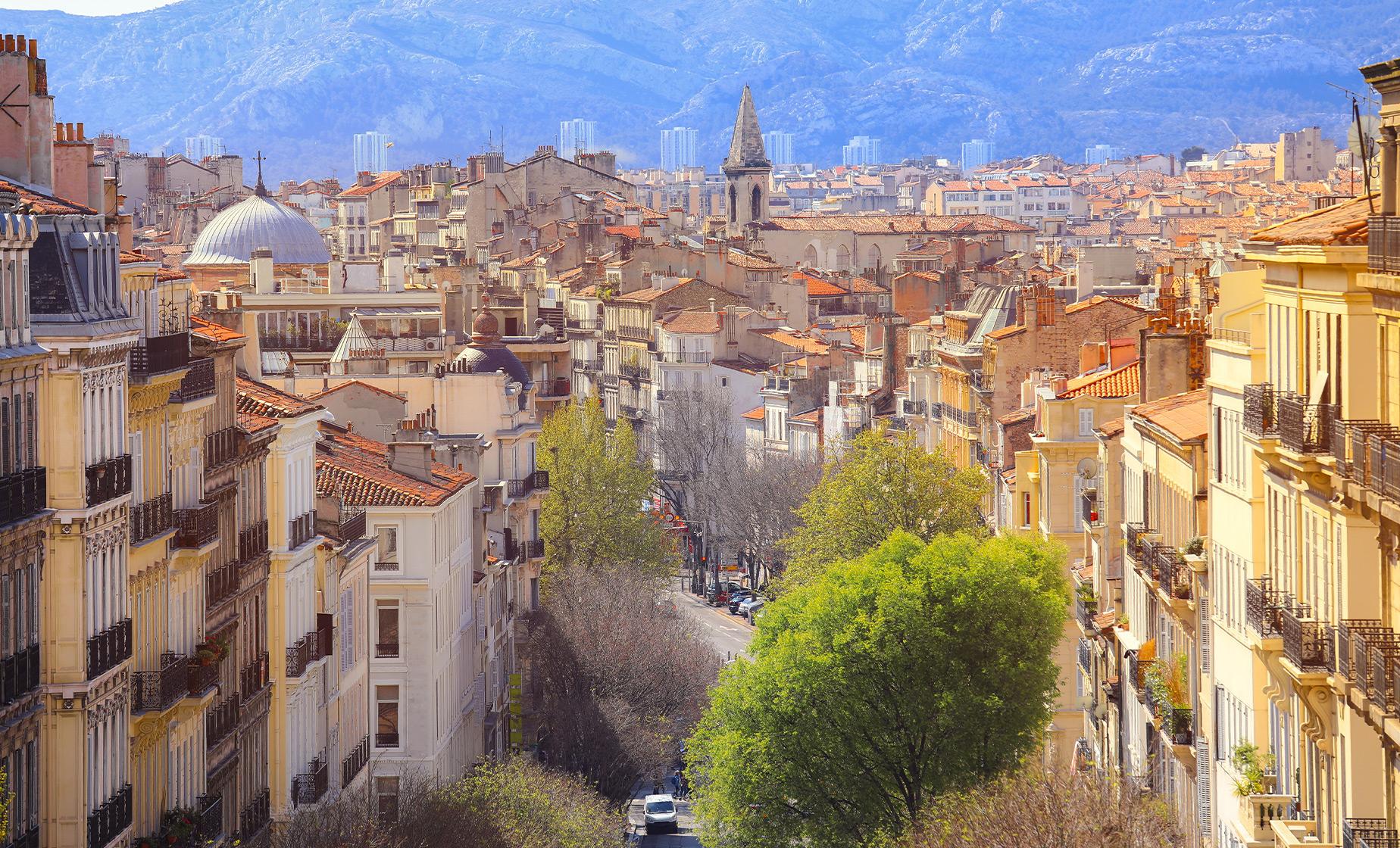 Private Aix En Provence and Marseille by Bus - Image 1