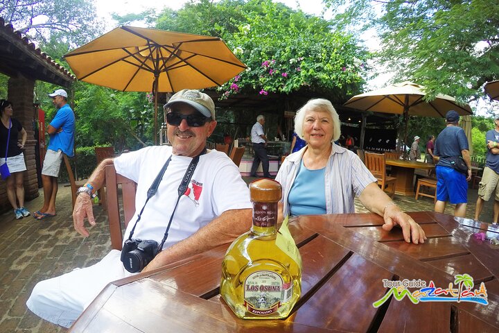 Agave Distilled Factory and Salsa Combo Tour Private Vehicle - Image 3