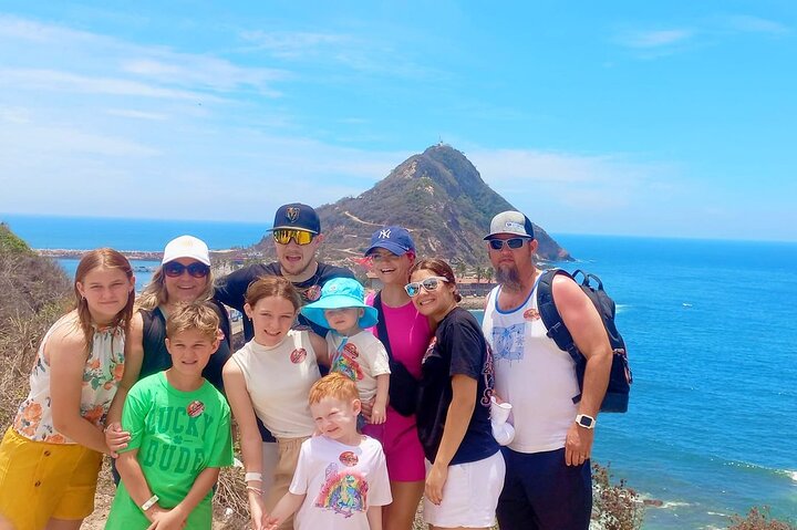 Mazatlan City Sightseeing Tour with Shopping Time and Lunch - Image 3