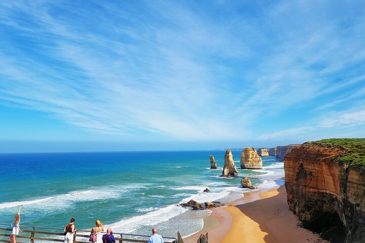 2 Day Private Luxury Great Ocean Road Tour - Image 1