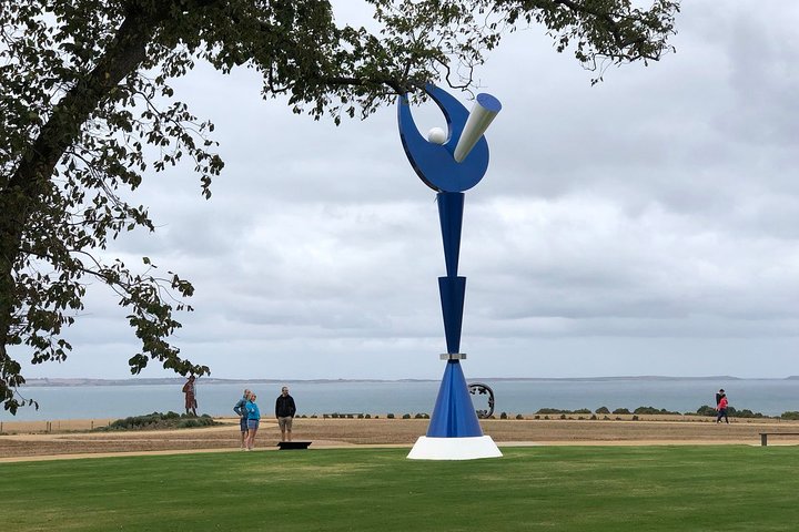 Mornington Peninsula Luxury Lunch, Wine Tasting & Pt Leo Art Walk - Image 3