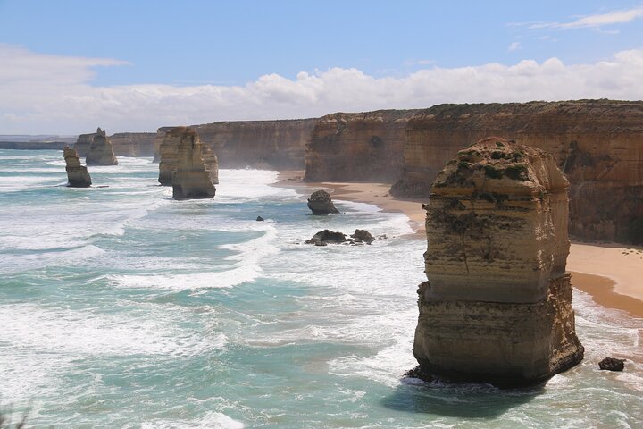 Private and Customised Great Ocean Road and 12 Apostles Tour - Image 1