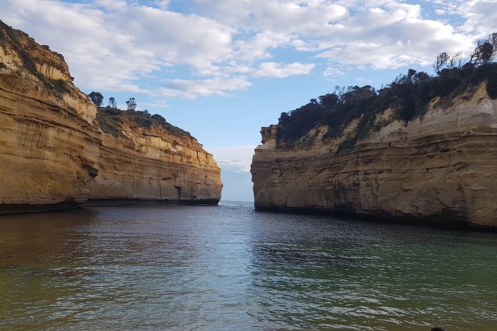 Private and Customised Great Ocean Road and 12 Apostles Tour - Image 2