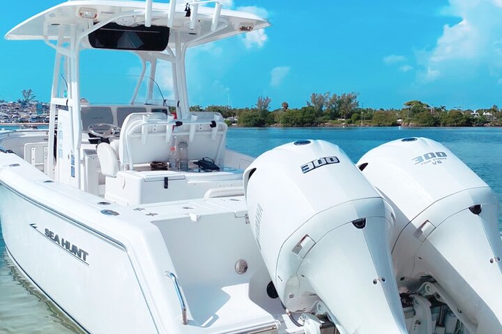Boat Charter in Miami & Key Biscayne - Image 2