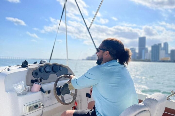 Boat Tour and Spearfishing Lessons in Miami - Image 2
