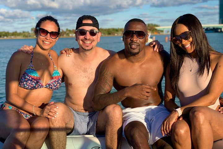 Come Explore Miami Private Boat Excursion - Image 4