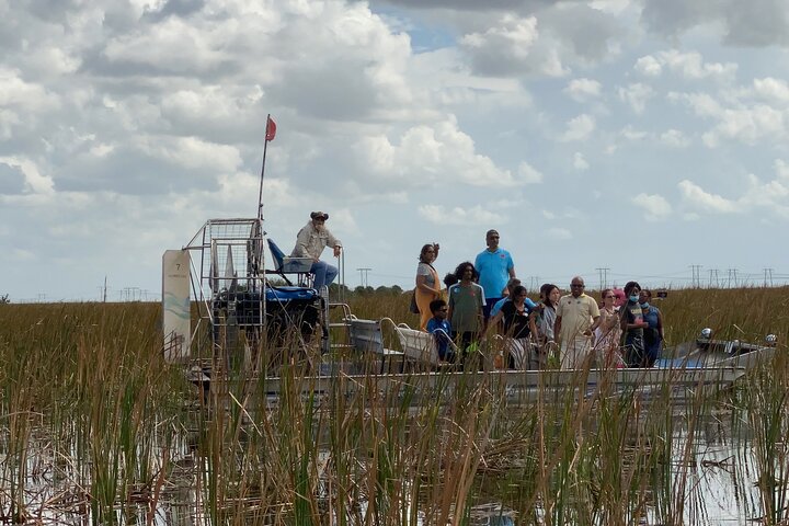 Everglades Tour from Miami 4 hours with 60min Airboat ride & free Group Photo - Image 4