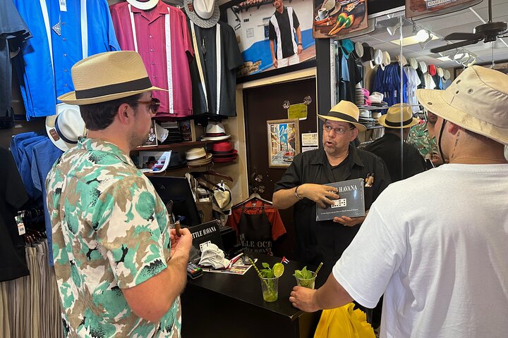 Miami: Little Havana History & Cultural walking tour+Salsa Music  - Image 5