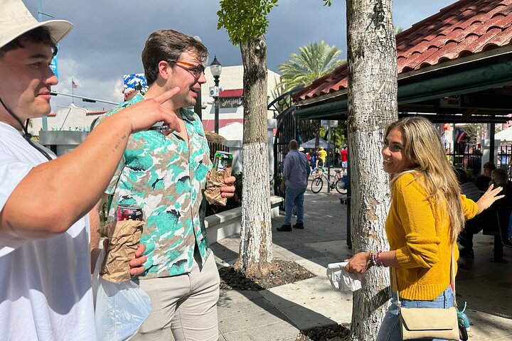 Miami: Little Havana History & Cultural walking tour+Salsa Music  - Image 4