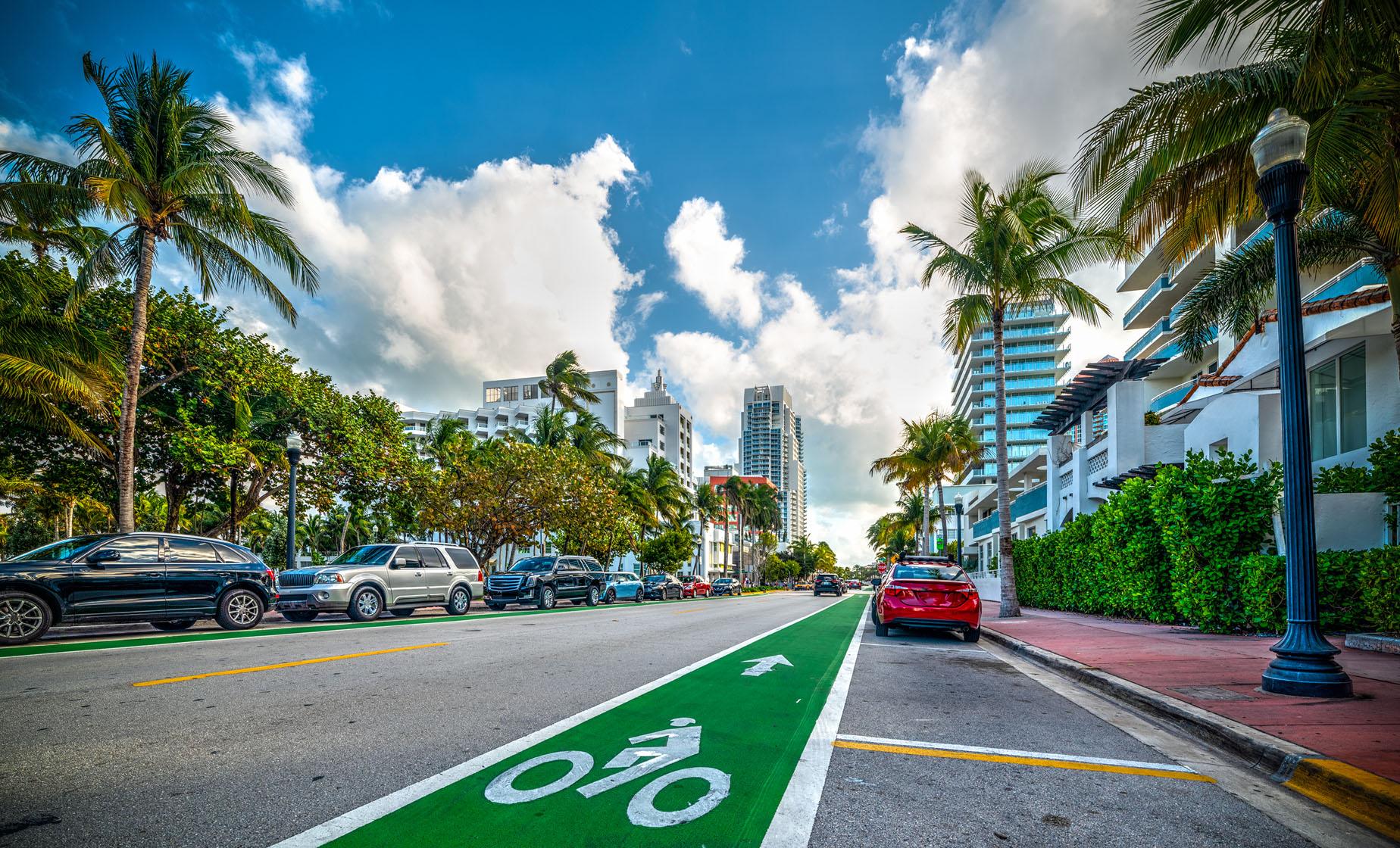 Miami Sightseeing Tour - 24 Hours - Image 1