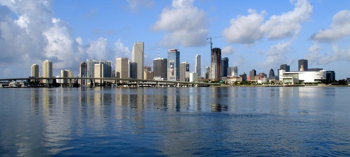 Private 4-hours City Tour of Miami with private driver/guide - Image 2