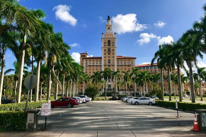 Private Miami City Tour by Van with Optional Biscayne Bay Cruise - Image 4