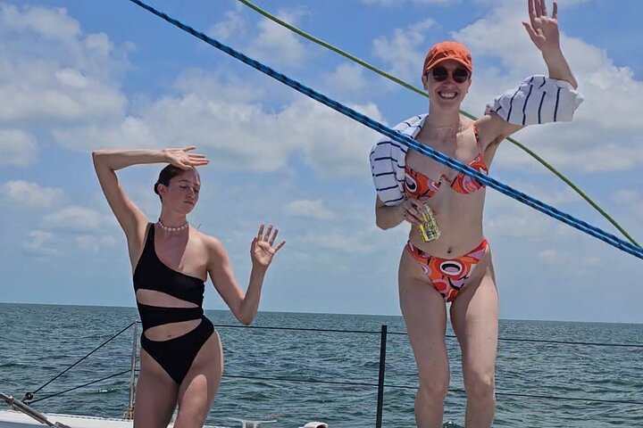 Private Sailing Charter Day Trip in Miami - Image 3