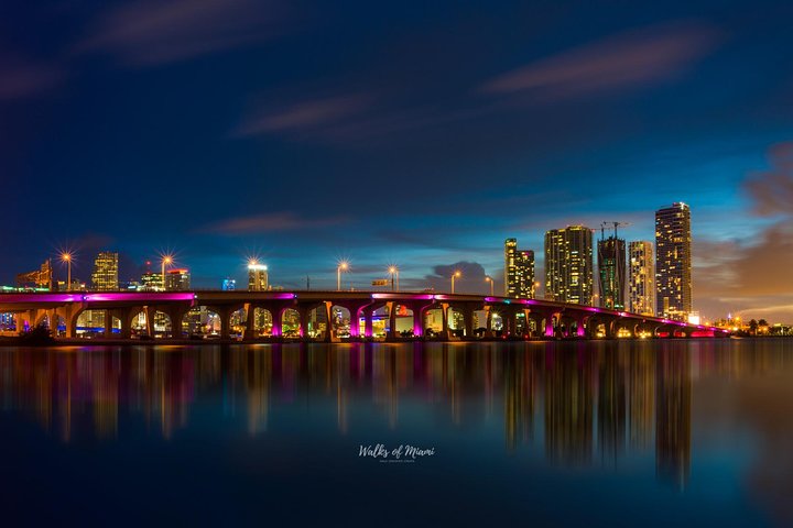 Private Sunset and Night Photo Tour - Image 3