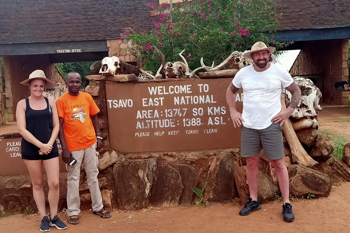 1 Day Tsavo East - Lunatic Express - Image 1