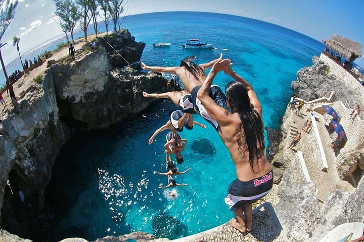 4. Negril Full-Day Guided / Sunset Tours 7miles Beach Blue Hole & Ricks Café  - Image 1