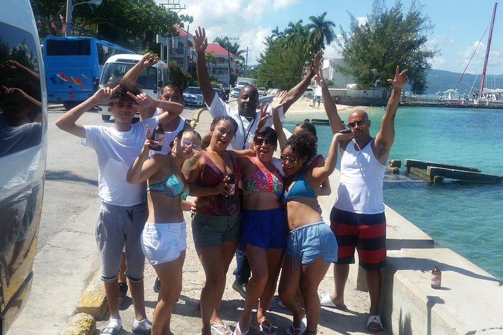 5. Montego Bay Private Highlite Sightseeing, SouvenirShoppingHalfDay Guided Tour - Image 5