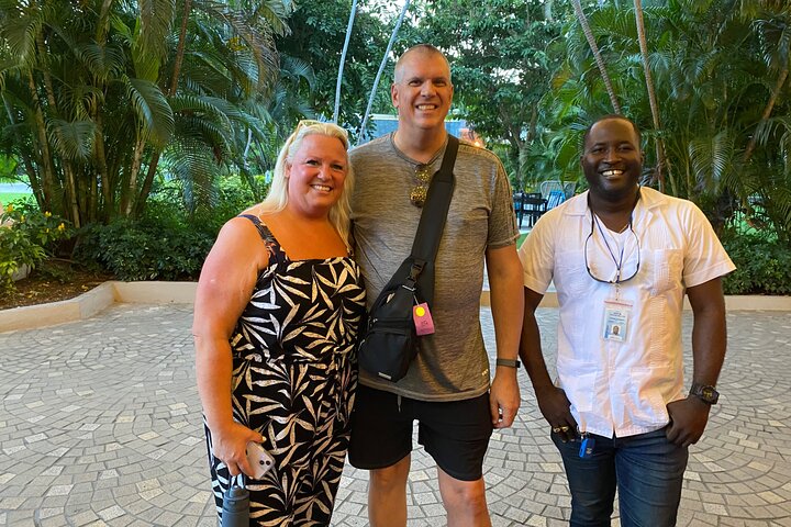 Airport Transfers Montego Bay Hotels Round Trip - Image 3