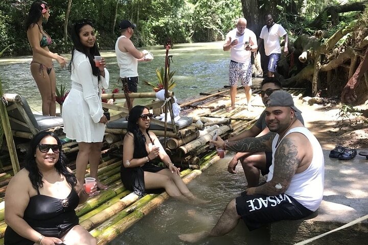 Bamboo Rafting and Limestone Foot Massage Private Tour  - Image 5