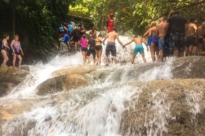 Bamboo Rafting, Dunn's River Falls and Horseback Riding Private Tour - Image 4