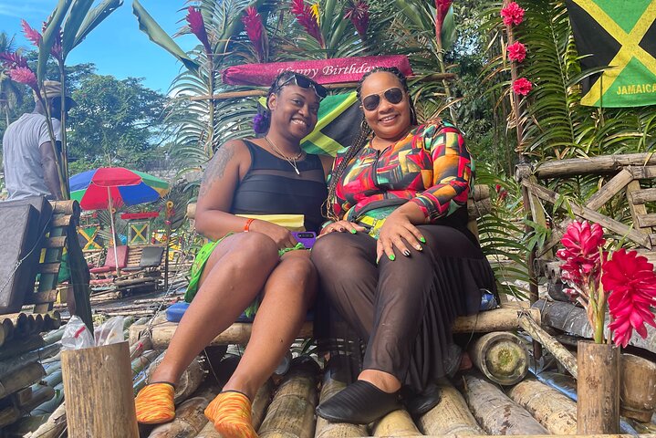 Bamboo Rafting & Limestone Foot massage on the Great River - Image 5