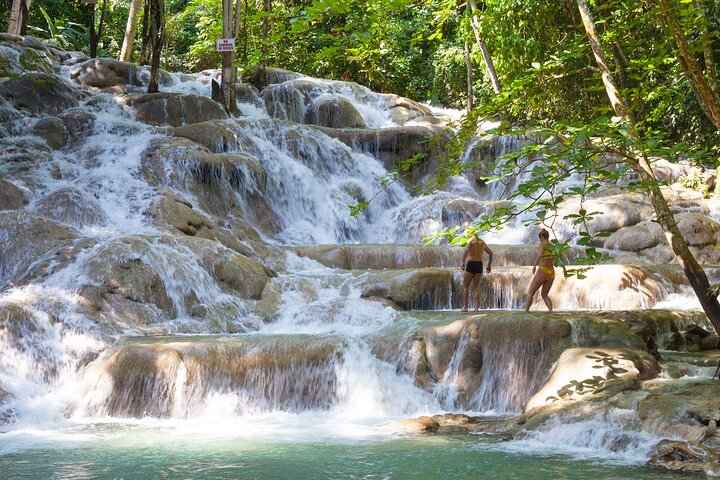 Bamboo River Rafting & Dunn's River Falls from Montego Bay - Image 2
