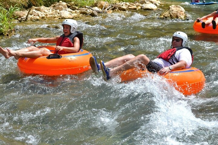 Beach Horseback Riding and Tubing Trip in Rio Bueno - Image 1