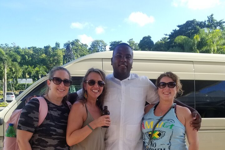 Blue Hole Day Trip with Admission and Guided Tour from Montego Bay - Image 3