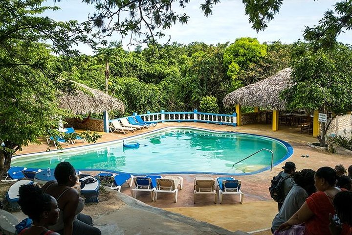 Blue Hole Mineral Spring and Rick's Cafe - Image 2