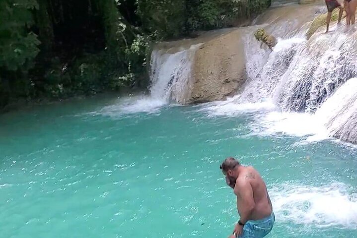 Bluehole, Secret Falls and shopping Day Trip from Montego Bay - Image 5