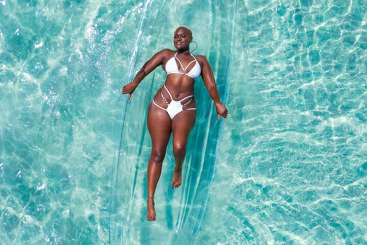 Clear Kayak Drone Pics with Edited Video and Beach Photoshoot - Image 1