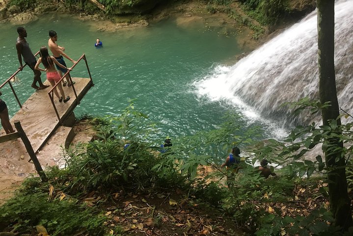 Combo Tour: Dunn's River Falls And Horse Back Riding - Image 4