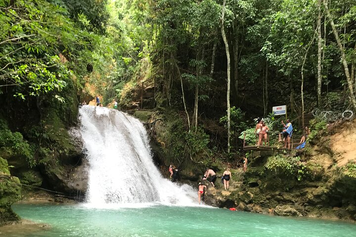 Day Trip to Blue Hole From Montego Bay - Image 4
