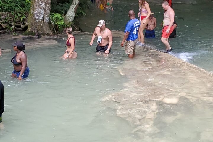 Dunn’s River Falls and Shopping from Montego Bay - Image 3