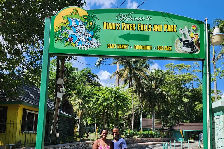 Dunn’s River Falls and Shopping from Montego Bay - Image 1
