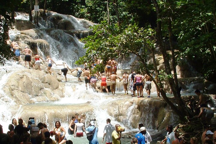 Dunns River Falls Private Tour ** {Admision Included }** - Image 2