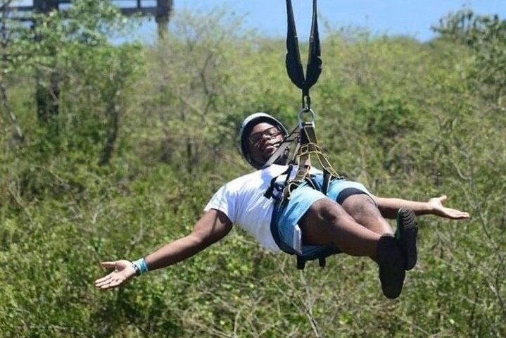  Dunn’s River Falls,Zip lining & horseback riding Combo tour from Montego Bay  - Image 5
