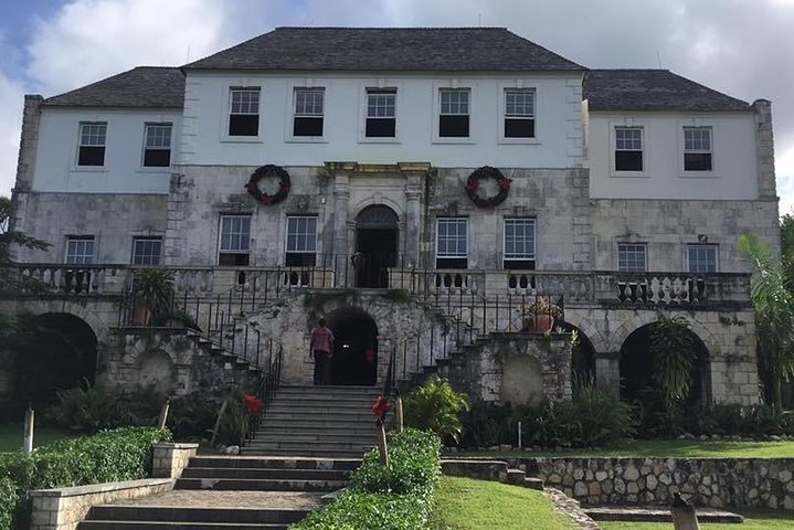 Evening Tour to Rose Hall Great House & Luminous Lagoon Night Tour Montego Bay  - Image 2