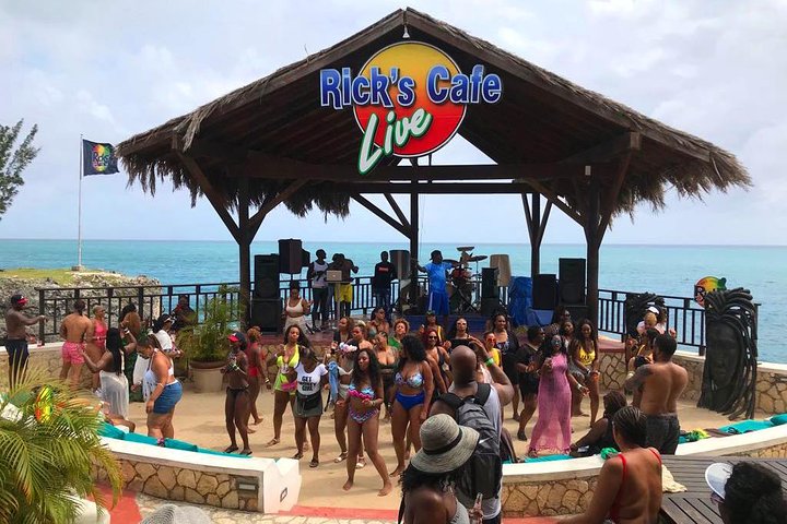 Favorite Beach Experience: Negril Beach & Ricks Cafe Tour - Image 1